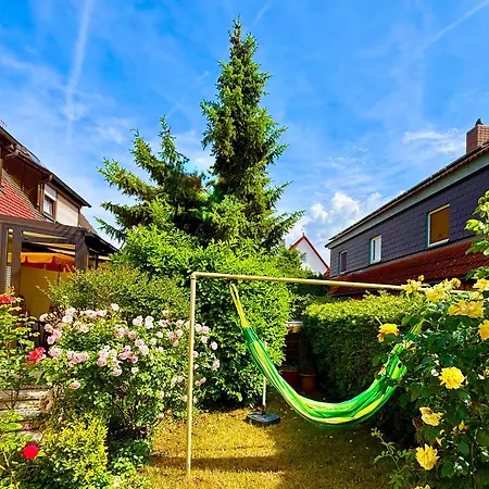 Spacious 3br House With 2 Parking Spaces & Garden Nuremberga