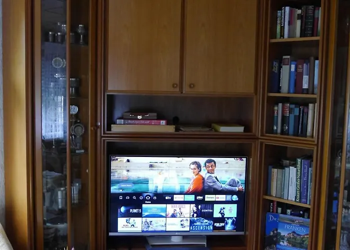 度假居 Charming, Bright Family With Conservatory *